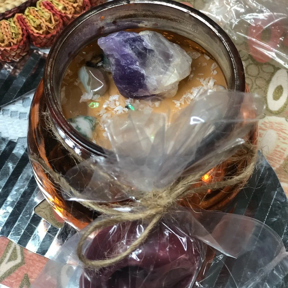 💀REIKI SKULL triple layered wax melt Hallows Heals Candles - Picture 3 of 3